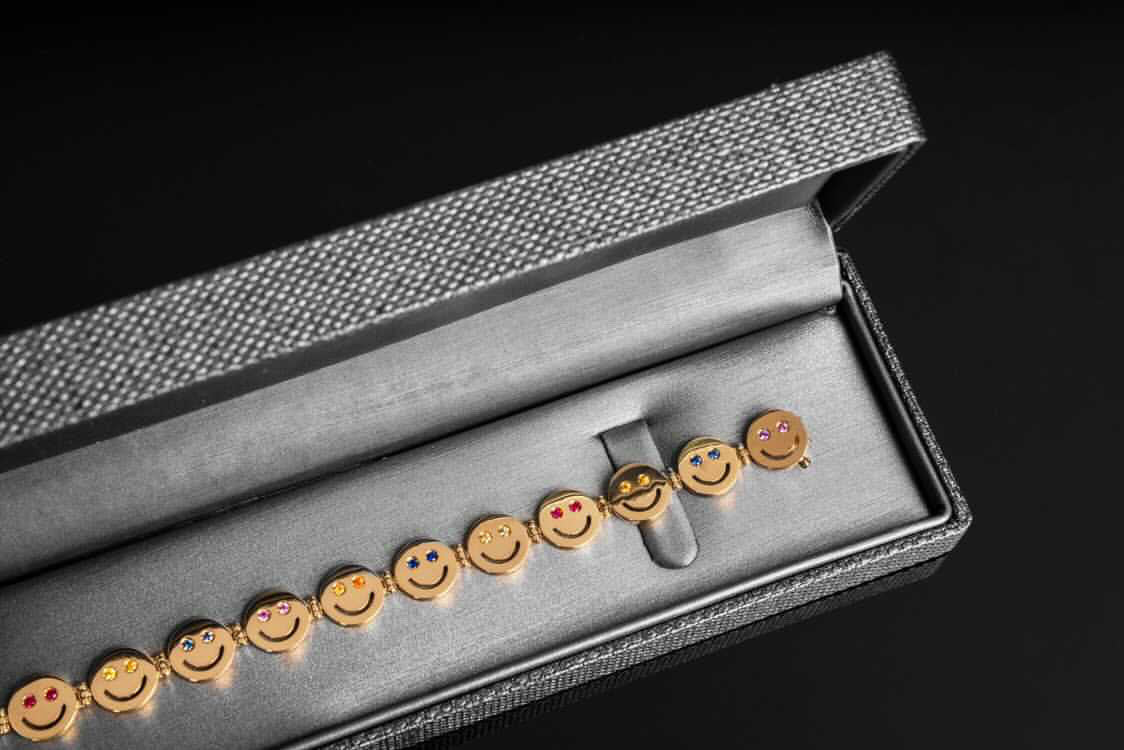 14K Gold HappyFace with Color Sapphire